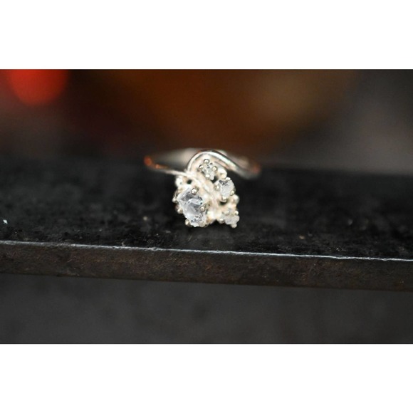 Simple Raw Diamond Engagement Ring Rough Diamond Wedding Band Unique Gem… - Picture 1 of 4